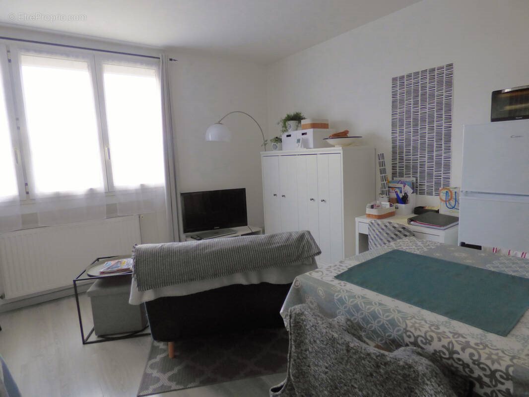 Appartement à vendre, 24m², Houilles