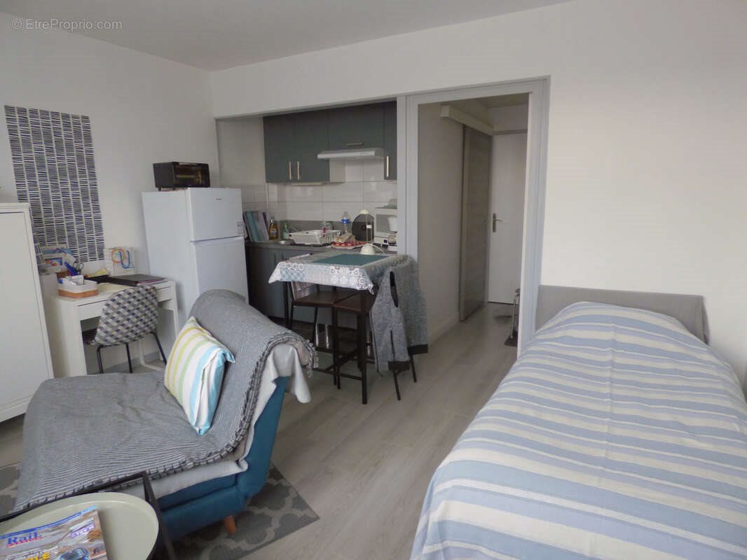 Appartement à vendre, 24m², Houilles