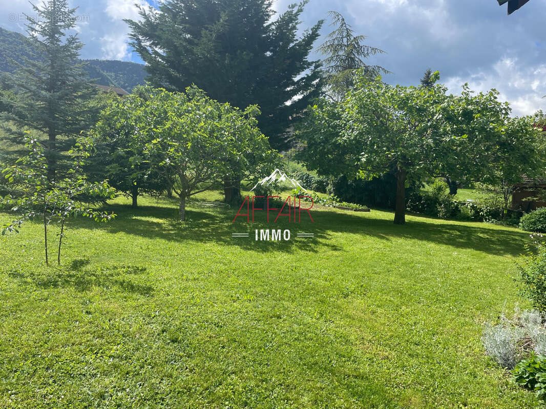 Maison à vendre, 130m², Collonges-sous-Salève