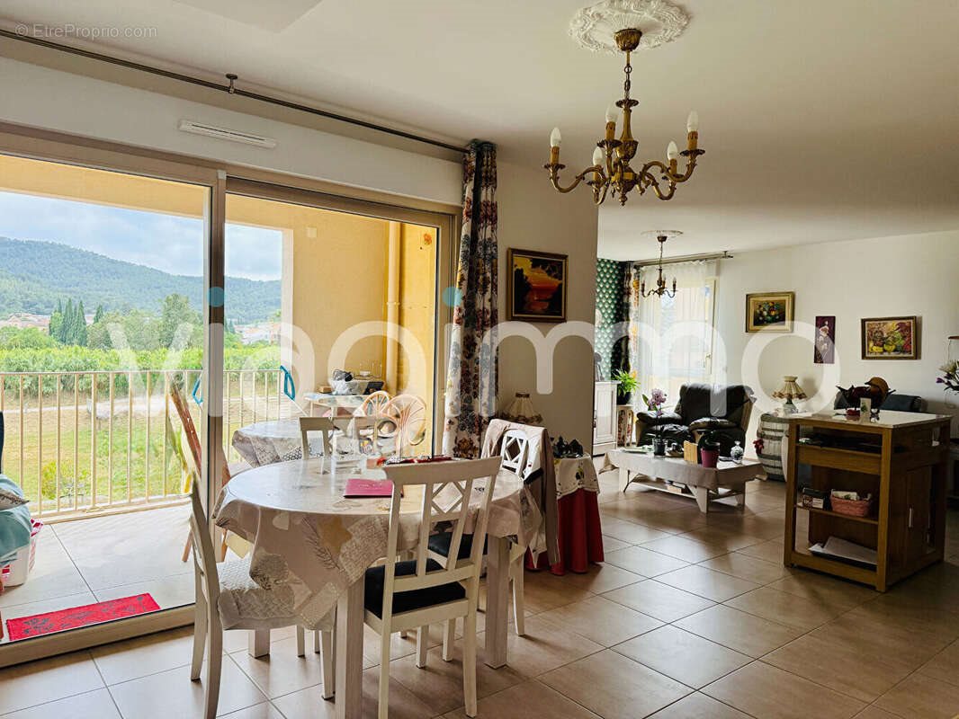 Appartement à vendre, 88m², Hyères
