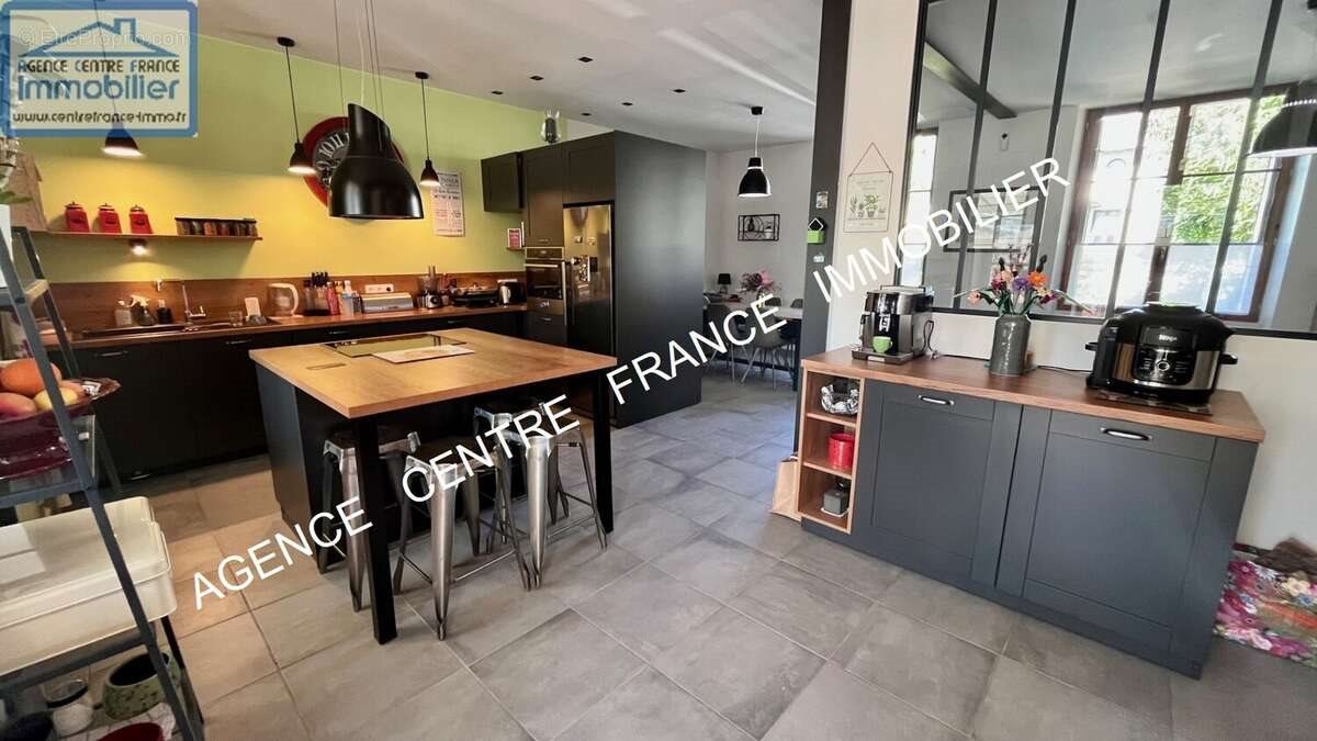 Maison à vendre, 90m², Bourges