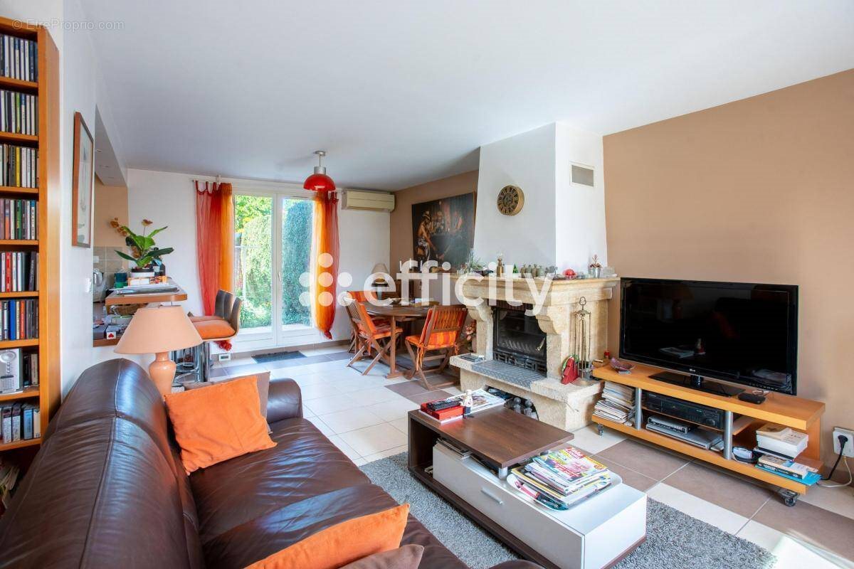 Maison à vendre, 93m², Courdimanche