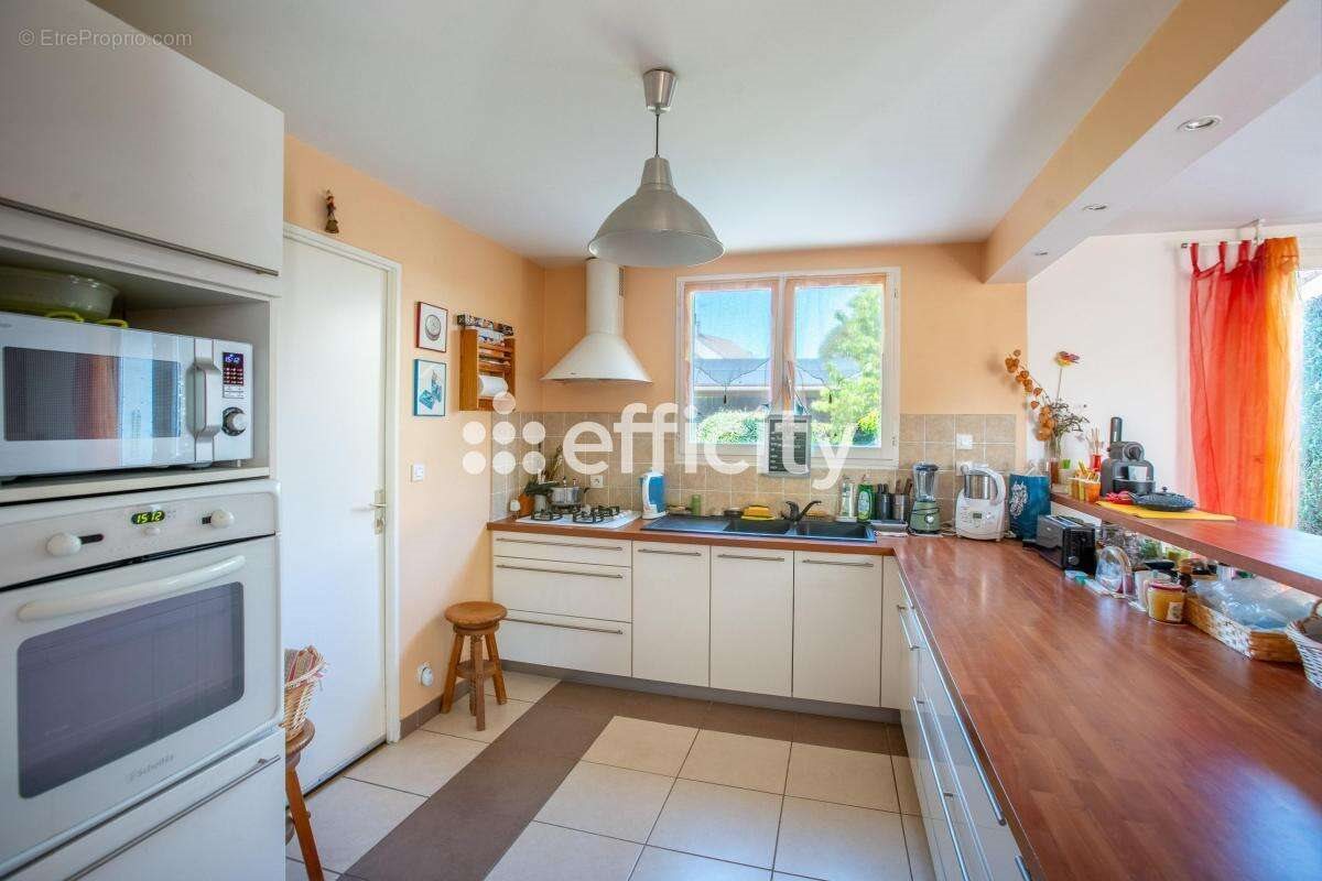Maison à vendre, 93m², Courdimanche