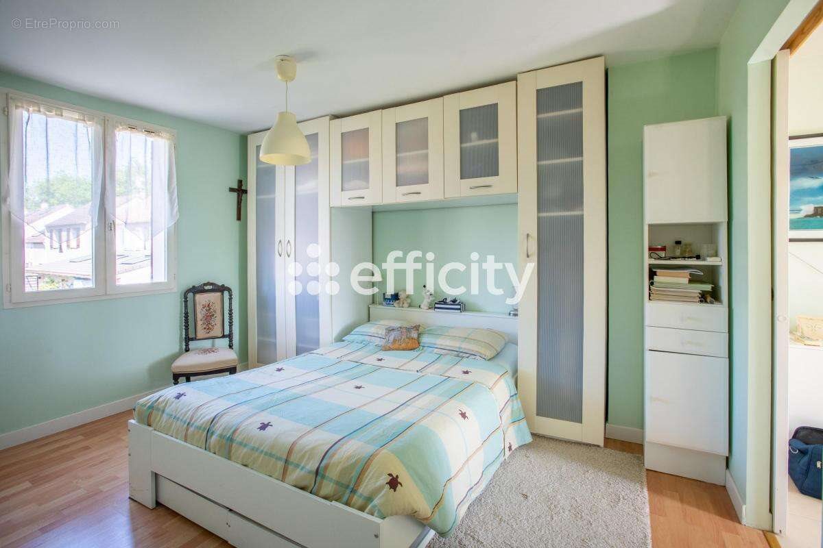 Maison à vendre, 93m², Courdimanche