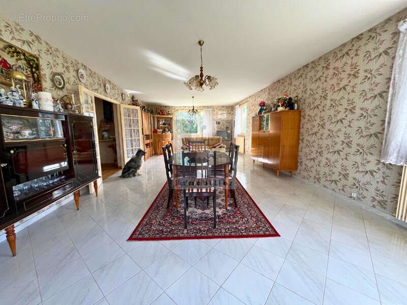 Maison à vendre, 280m², Vernou-la-Celle-sur-Seine