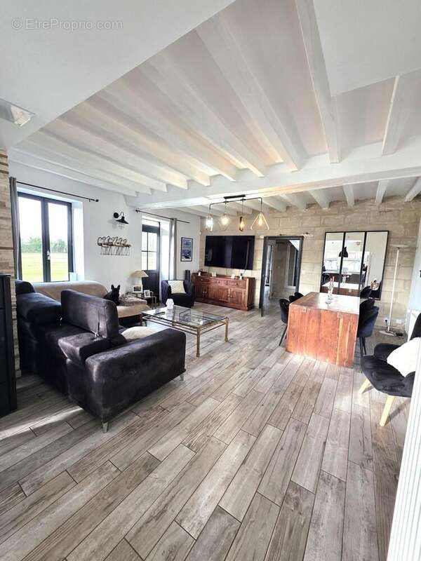 Maison à vendre, 200m², Baugé