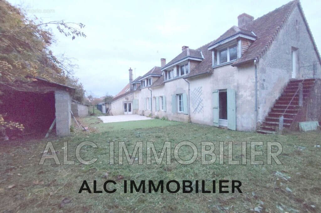 Maison à vendre, 188m², Courgains