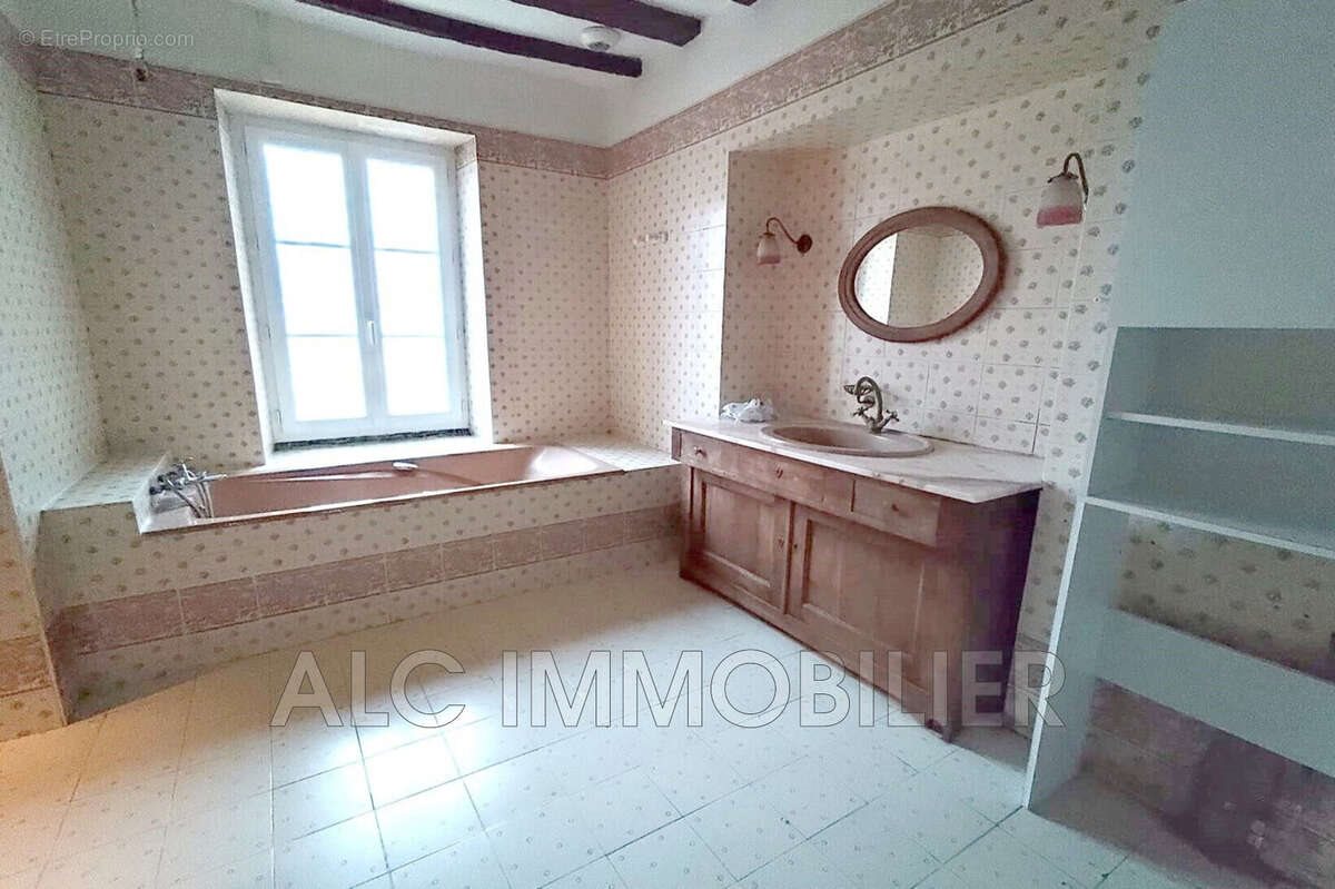 Maison à vendre, 188m², Courgains