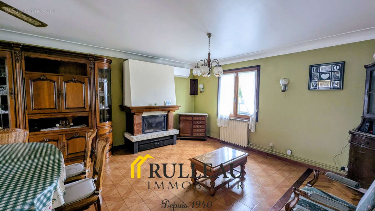 Maison à vendre, 90m², Saint-Louis-de-Montferrand