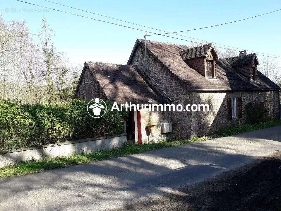 Maison à vendre, 93m², Tessé-Froulay