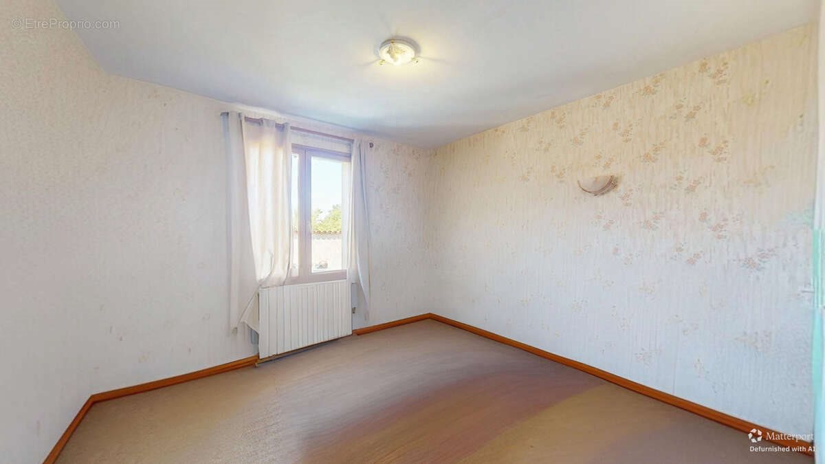 Maison à vendre, 91m², Champdieu