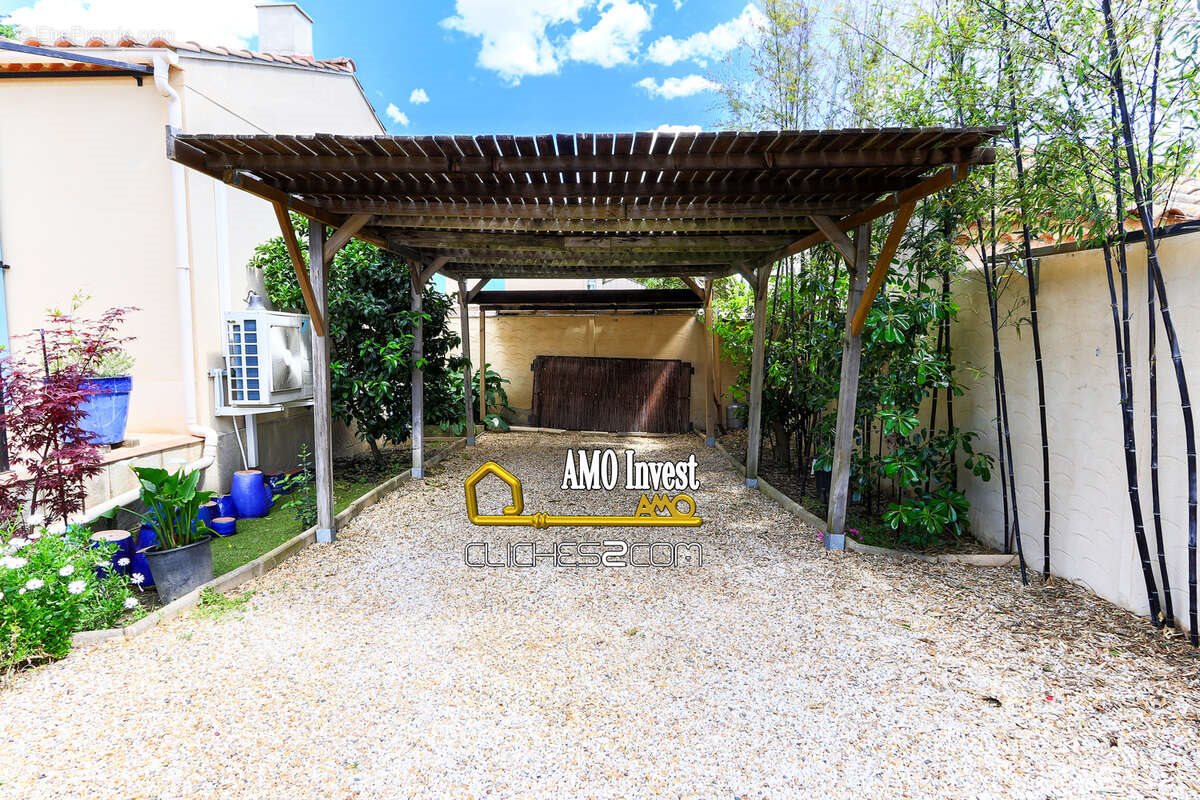 Maison à vendre, 110m², Eyguières