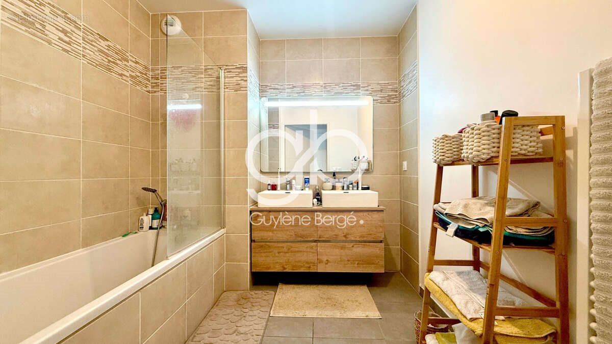 Appartement à vendre, 64m², Castelnau-le-Lez
