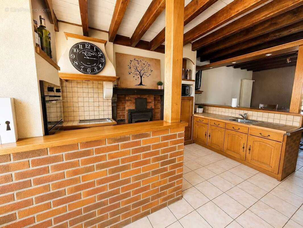 Maison à vendre, 185m², Paray-sous-Briailles