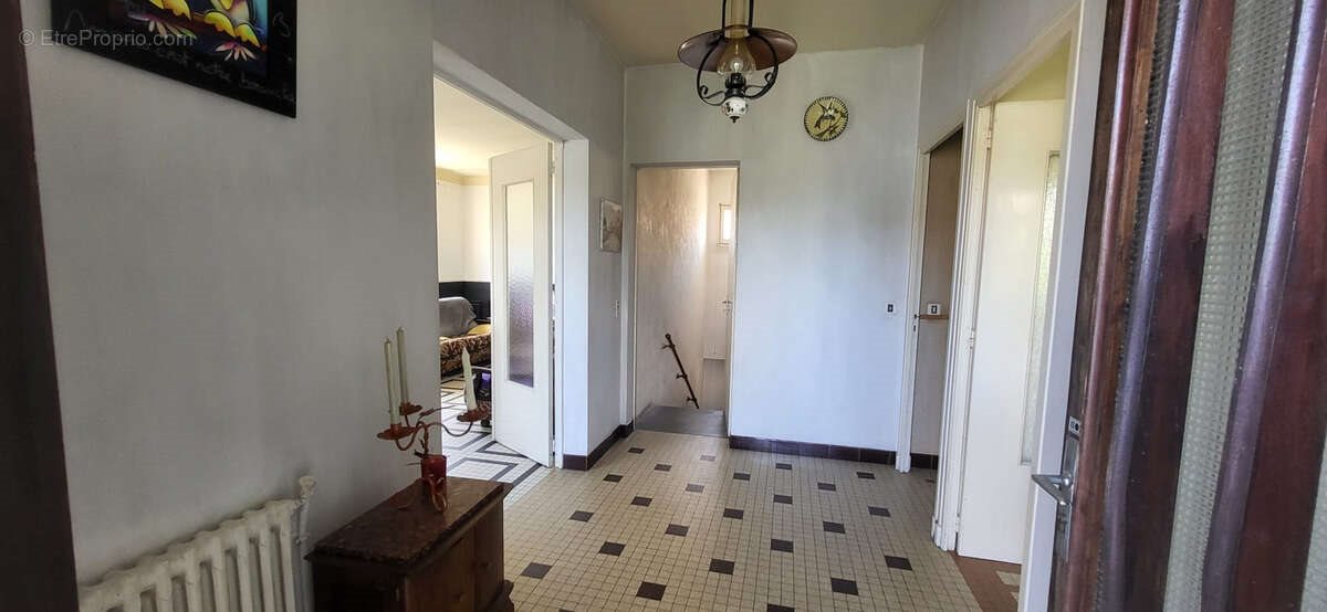 Maison à vendre, 120m², Saint-Hilaire-de-Lusignan