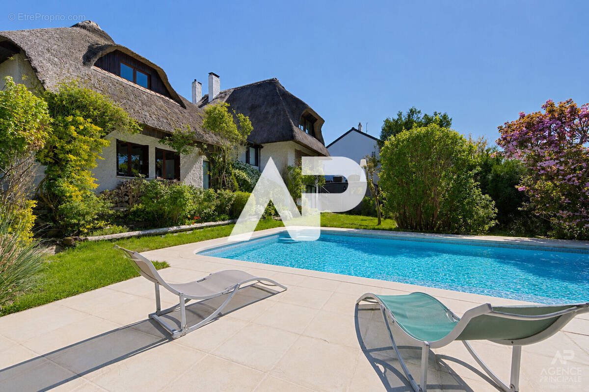 Maison à vendre, 270m², Rueil-Malmaison