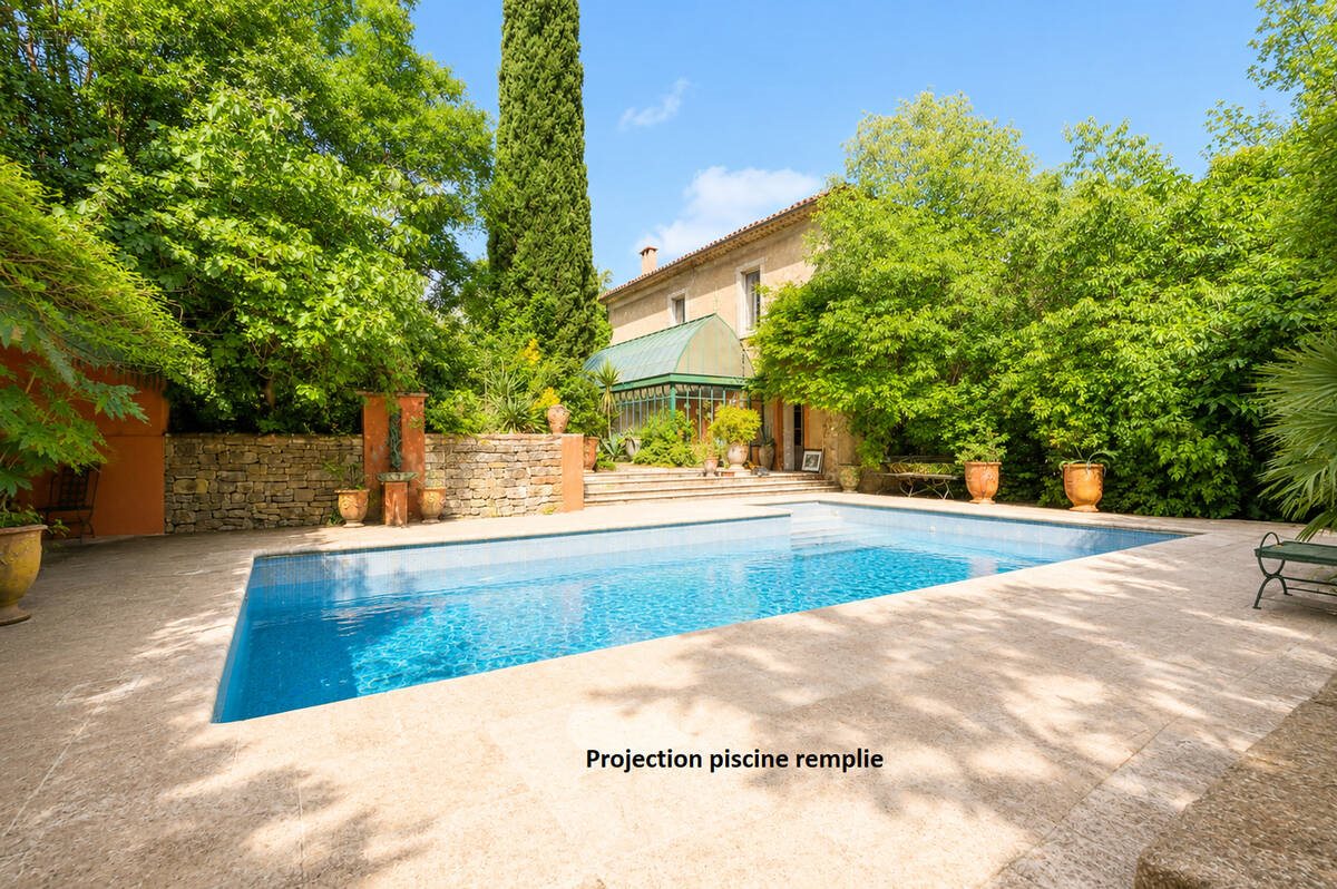 Maison à vendre, 237m², Sainte-Croix-de-Quintillargues