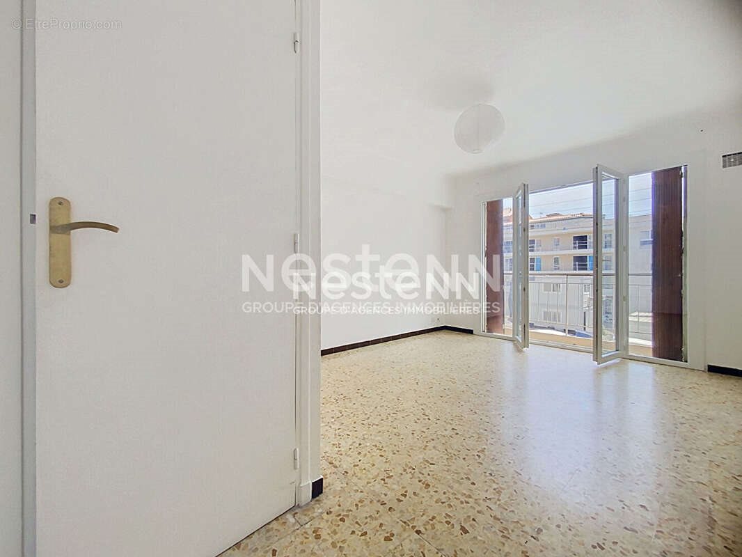 Appartement à vendre, 42m², Vallauris