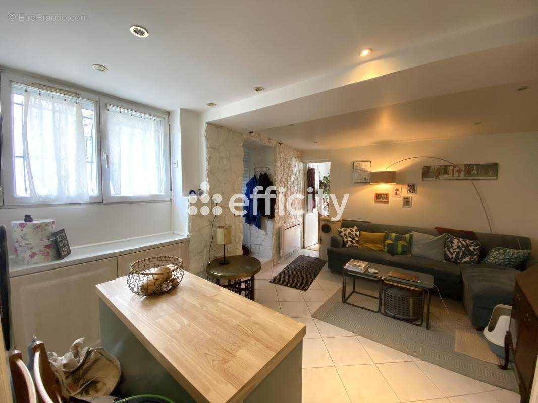 Appartement à vendre, 33m², Montreuil