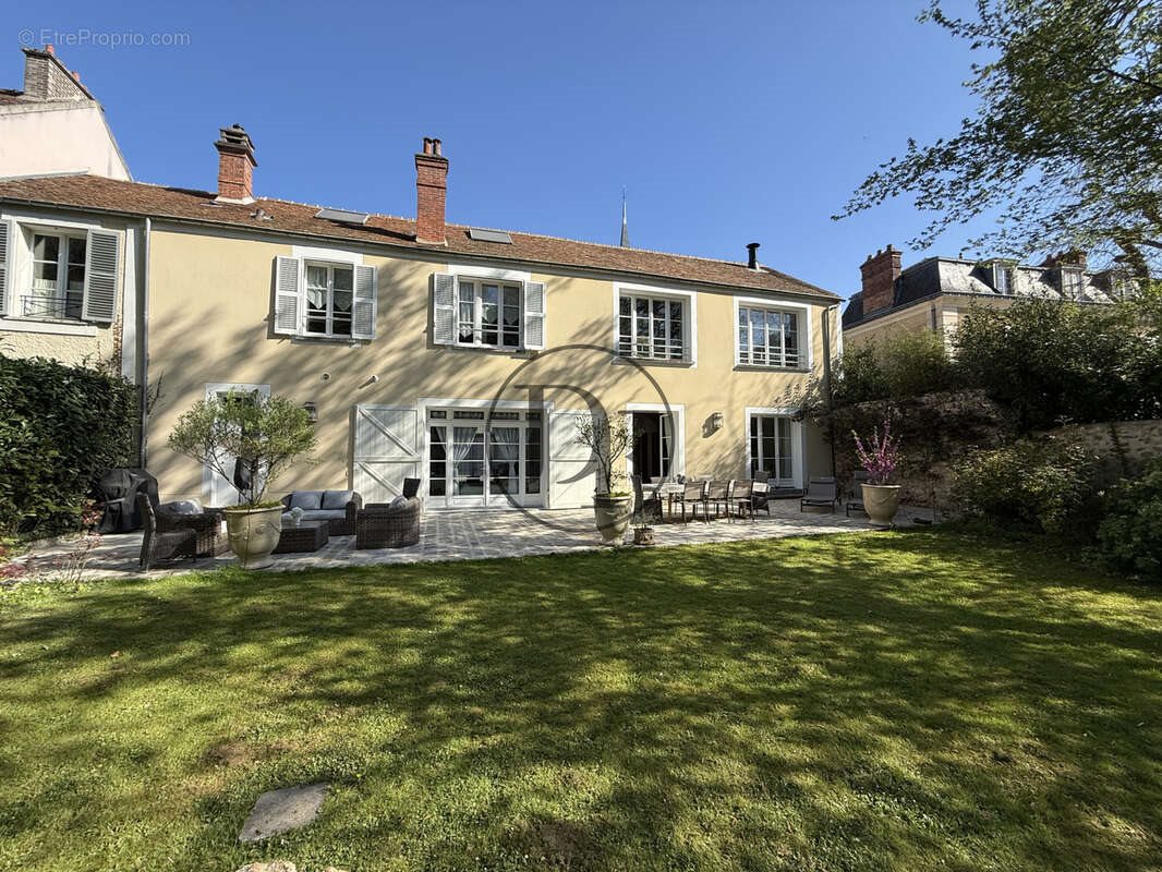 Maison à vendre, 265m², Vulaines-sur-Seine