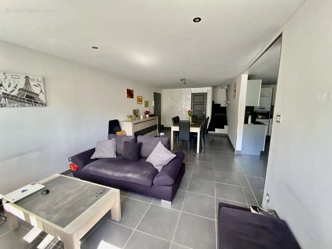 Appartement à vendre, 98m², Fontaine