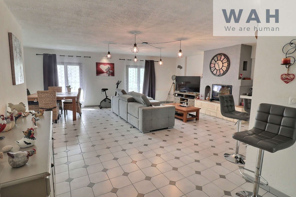 Maison à vendre, 116m², Saint-Gilles