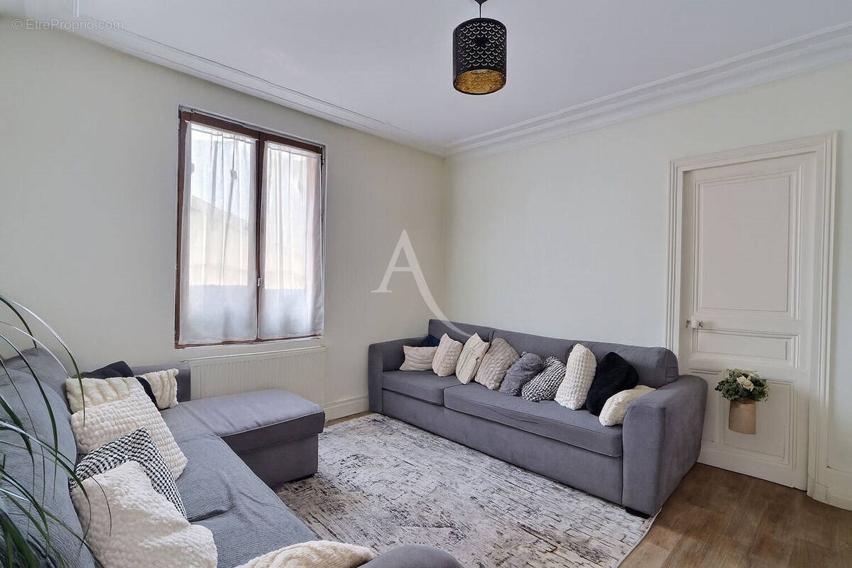 Appartement à vendre, 54m², Aubervilliers