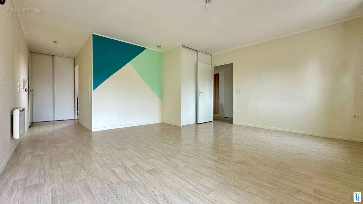 Appartement à vendre, 77m², Saint-Etienne-du-Rouvray