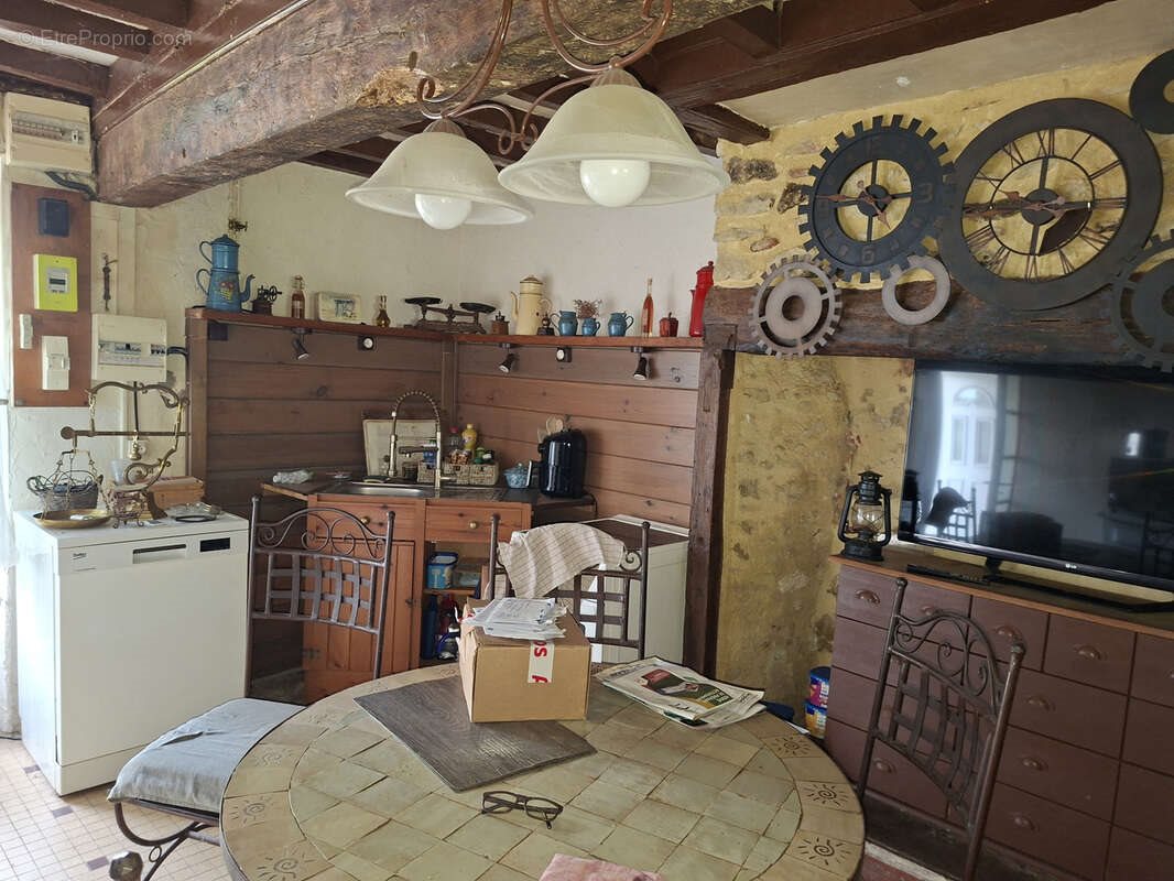 Maison à vendre, 90m², Montesquiou