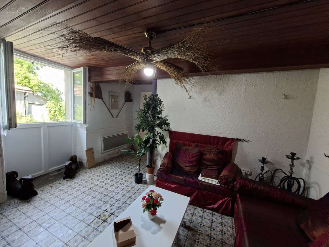 Maison à vendre, 90m², Montesquiou