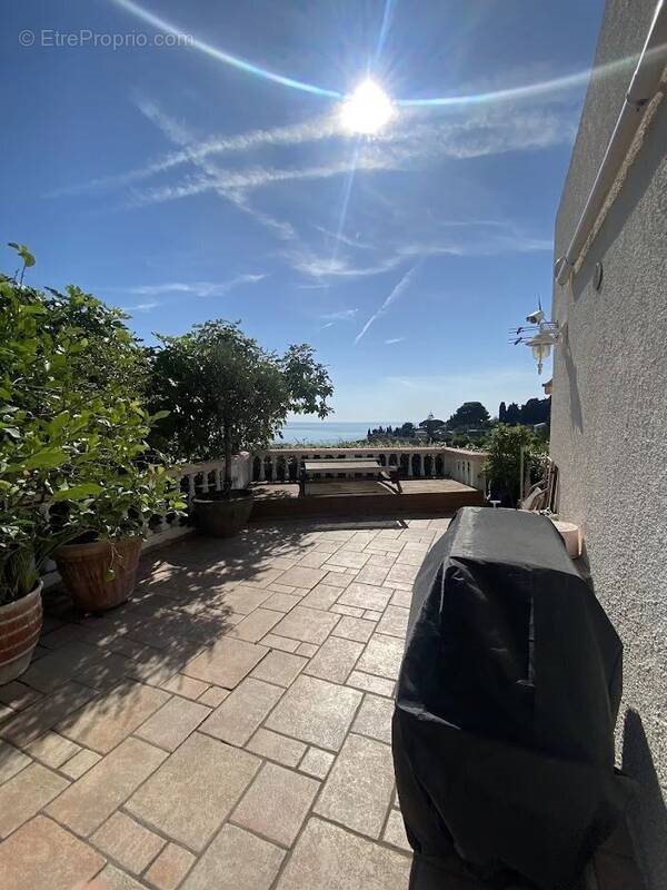Appartement à vendre, 65m², Roquebrune-Cap-Martin