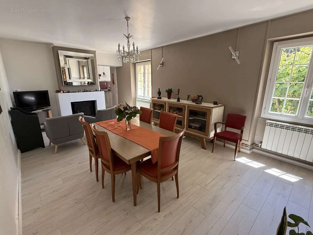 Maison à vendre, 169m², Panjas