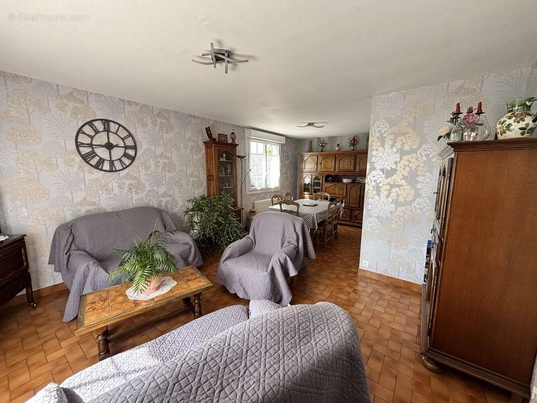 Maison à vendre, 85m², Menneval