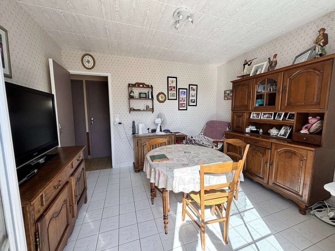 Maison à vendre, 85m², Menneval
