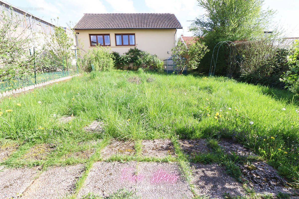Maison à vendre, 101m², Piennes