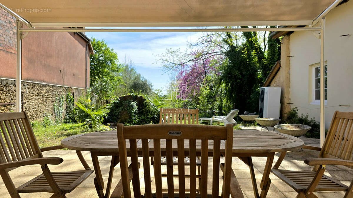 Maison à vendre, 181m², Nogaro