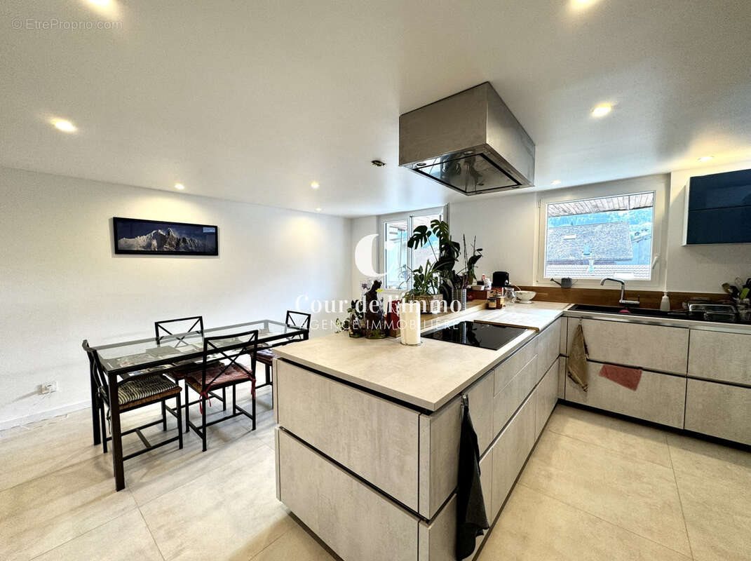 Appartement à vendre, 89m², Bons-en-Chablais