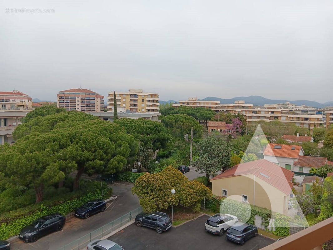 Appartement à vendre, 64m², Fréjus