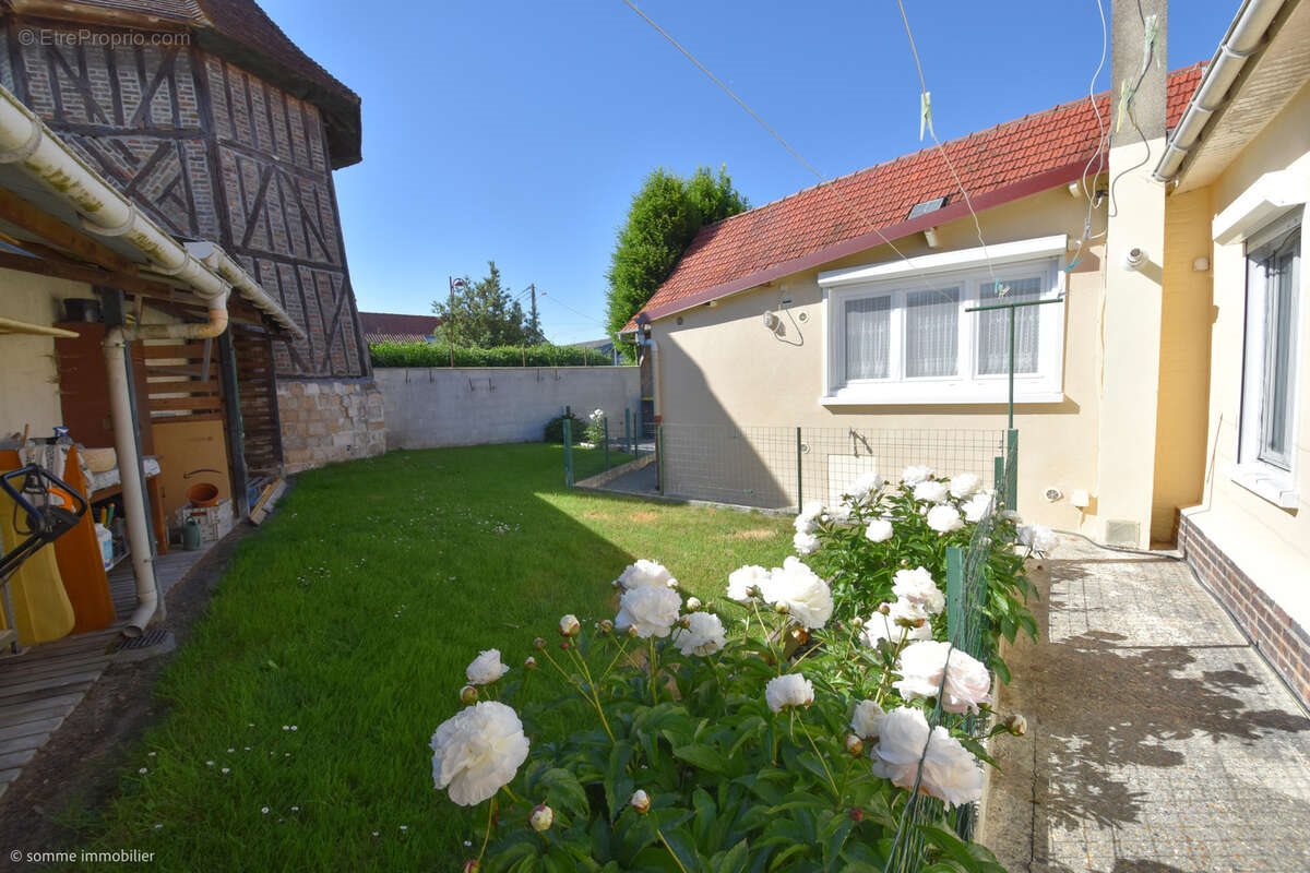 Maison à vendre, 98m², La Chaussée-Tirancourt