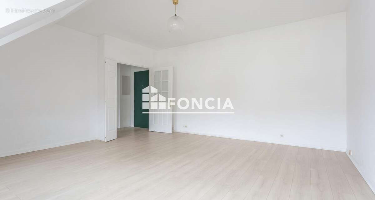 Appartement à vendre, 58m², Antony