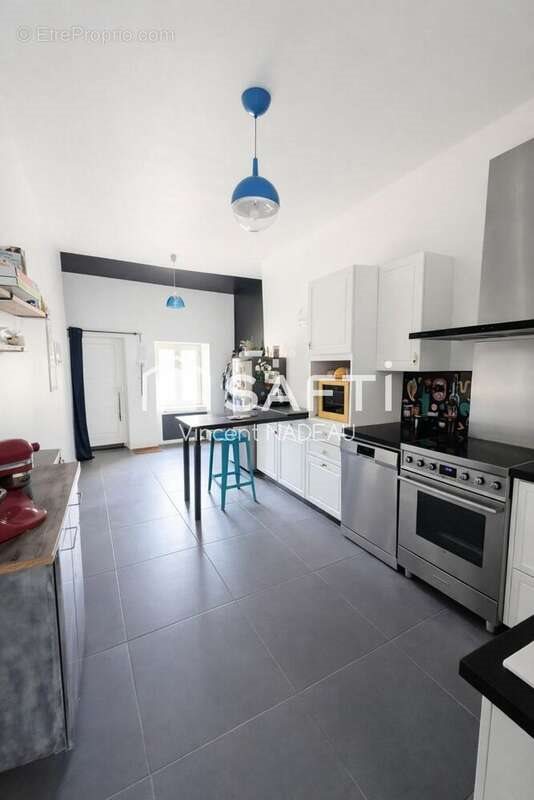Maison à vendre, 145m², Vindelle