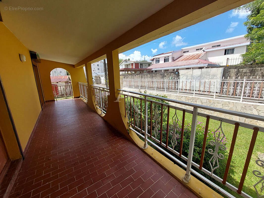 Maison à vendre, 193m², Fort-de-France
