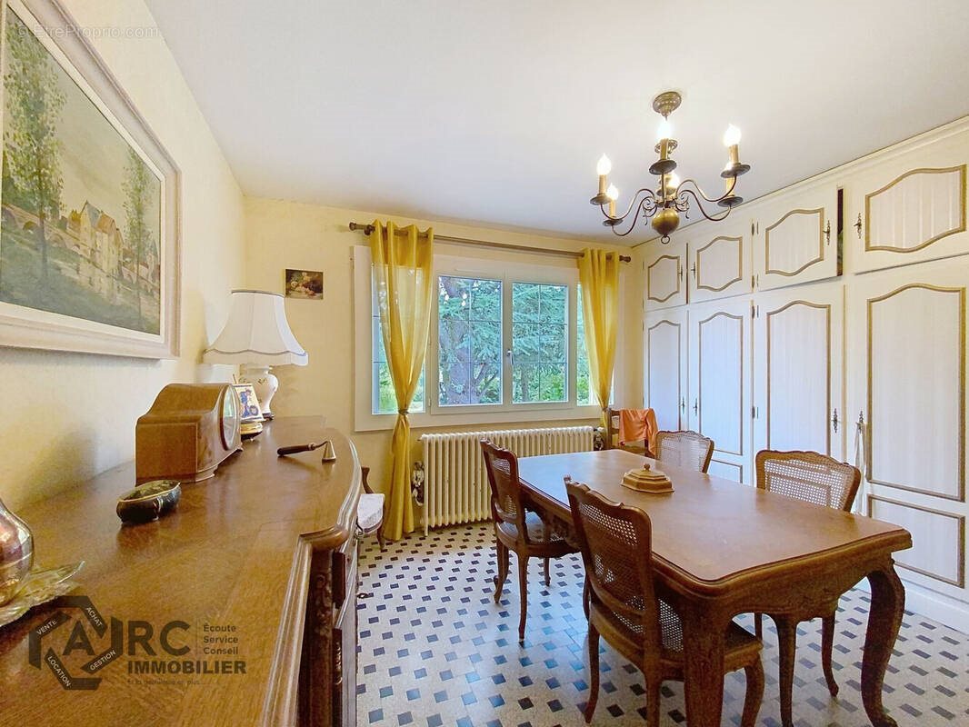 Maison à vendre, 144m², Chaingy