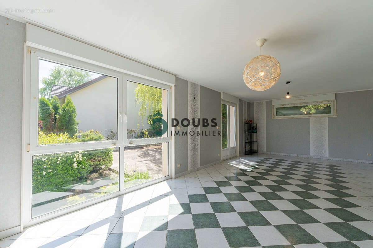 Maison à vendre, 178m², Grand'Combe-Châteleu