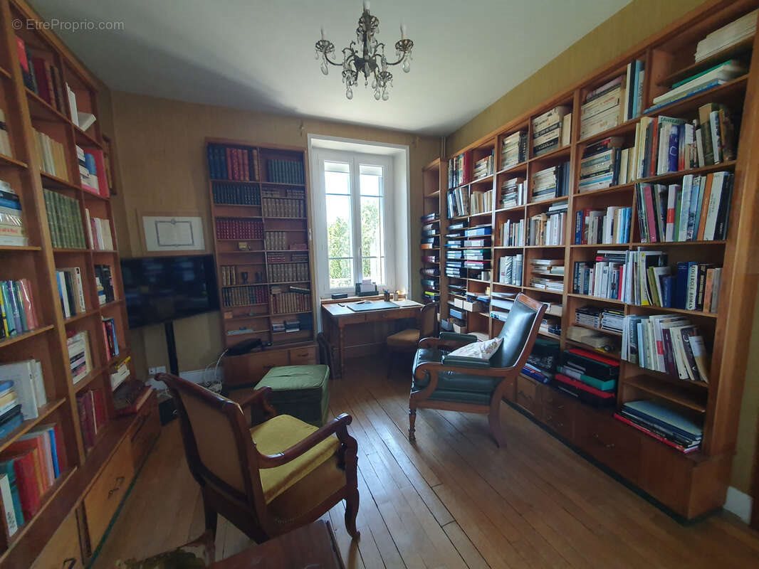 Maison à vendre, 153m², Laguiole