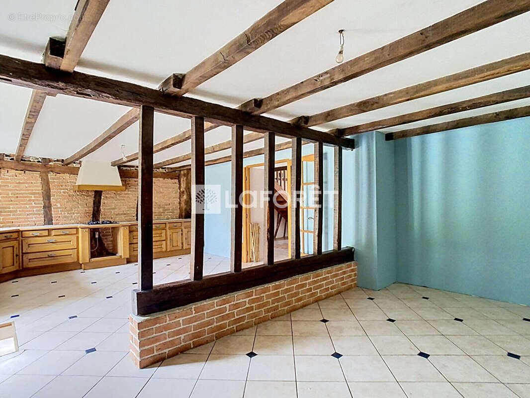 Maison à vendre, 316m², Saint-Auvent