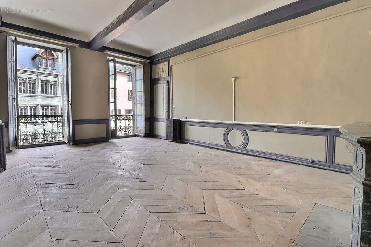 Appartement à vendre, 305m², Chambéry