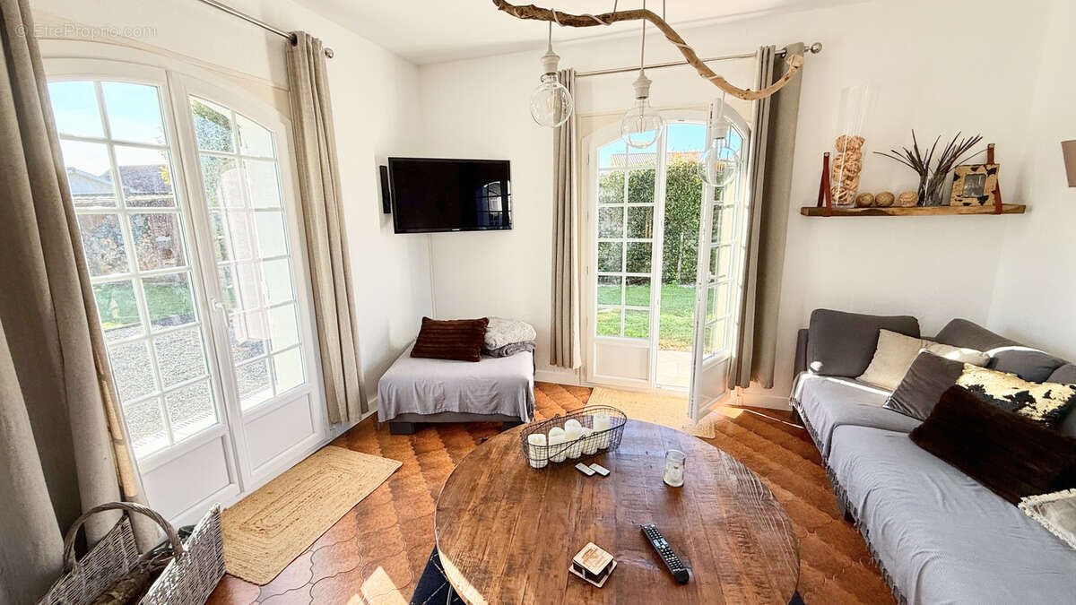 Maison à vendre, 244m², Gujan-Mestras