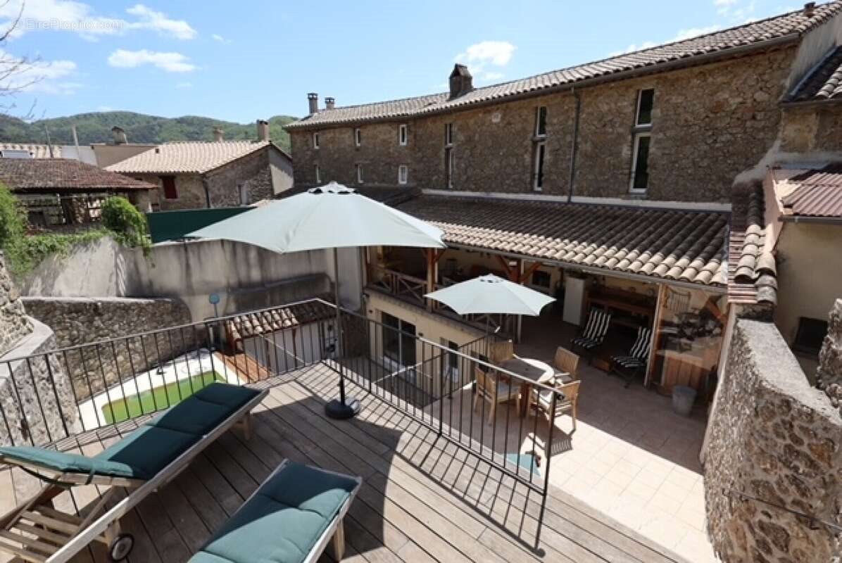 Maison à vendre, 170m², Sumène
