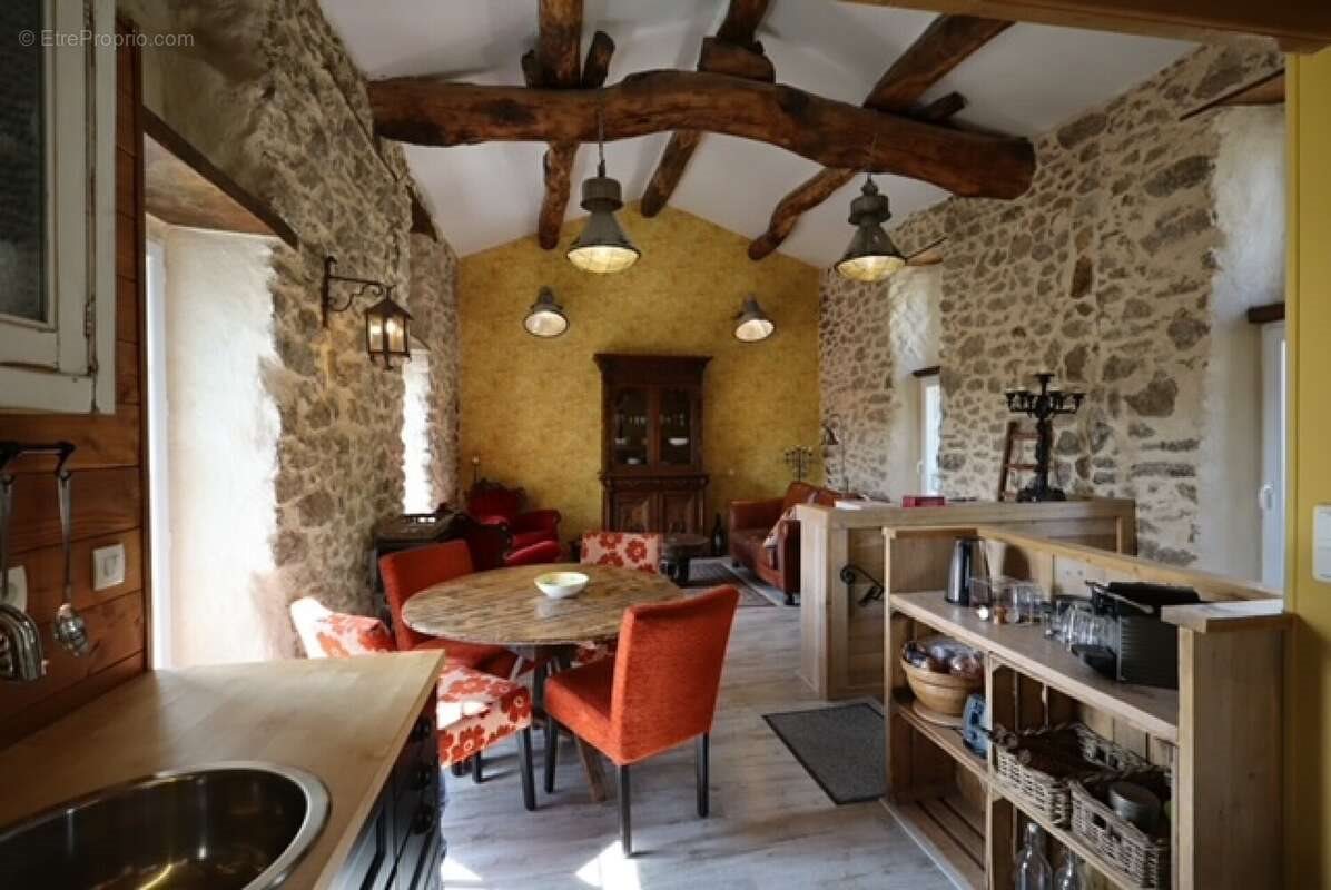Maison à vendre, 170m², Sumène